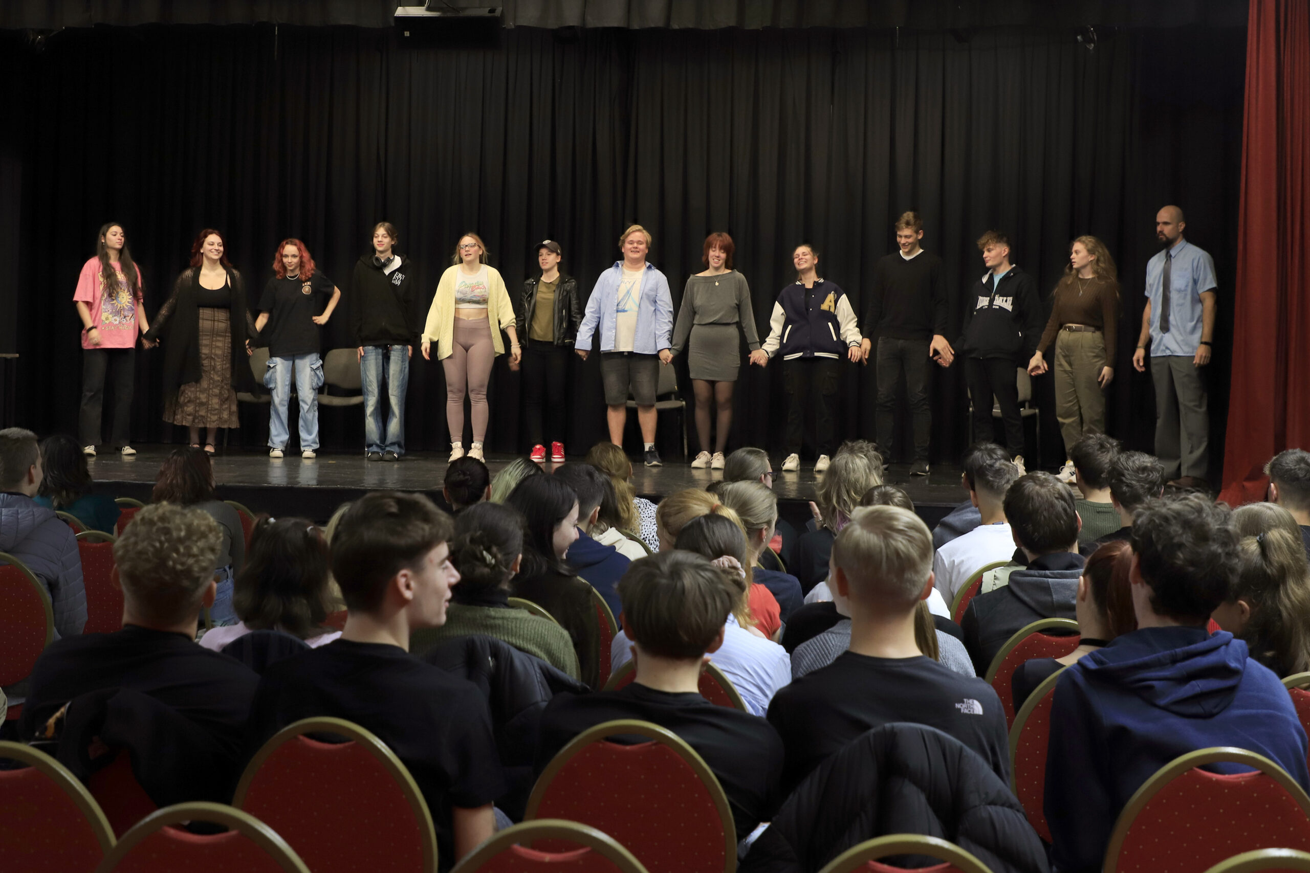 Segítség az ifjúságnak – Bemutatkozik az Újpesti Felhőn Szállók Program ...